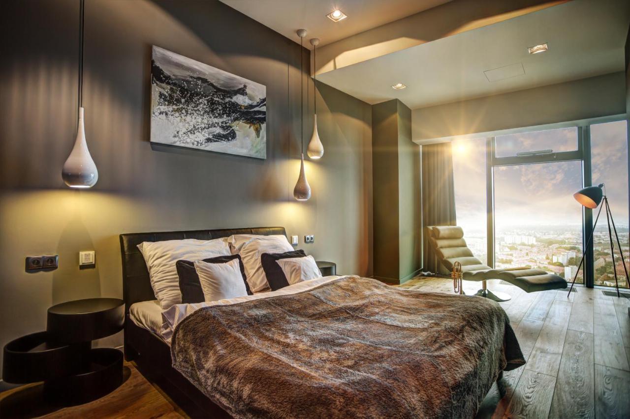Apartamenty Sky Tower Wrocław Eksteriør bilde