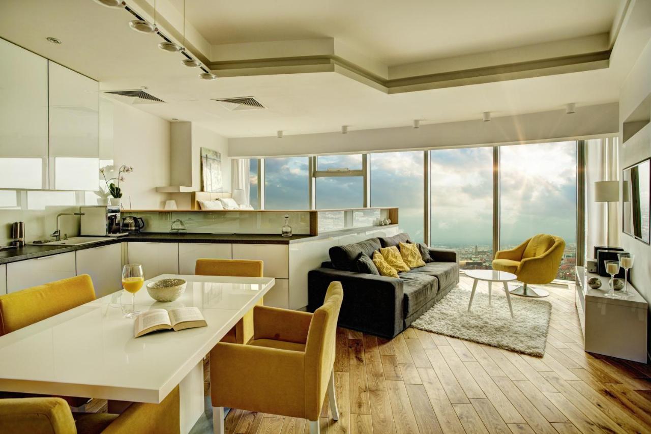 Apartamenty Sky Tower Wrocław Eksteriør bilde