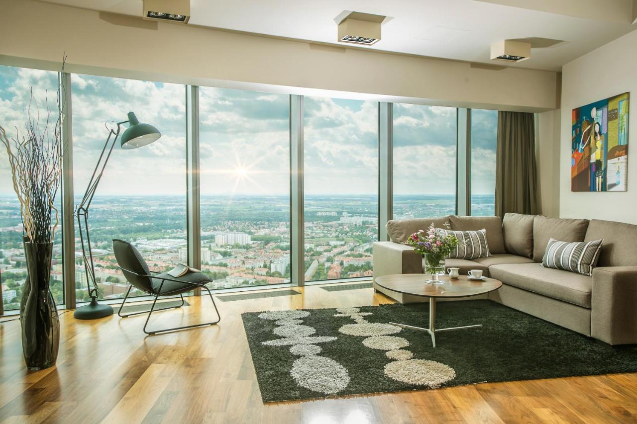 Apartamenty Sky Tower Wrocław Eksteriør bilde