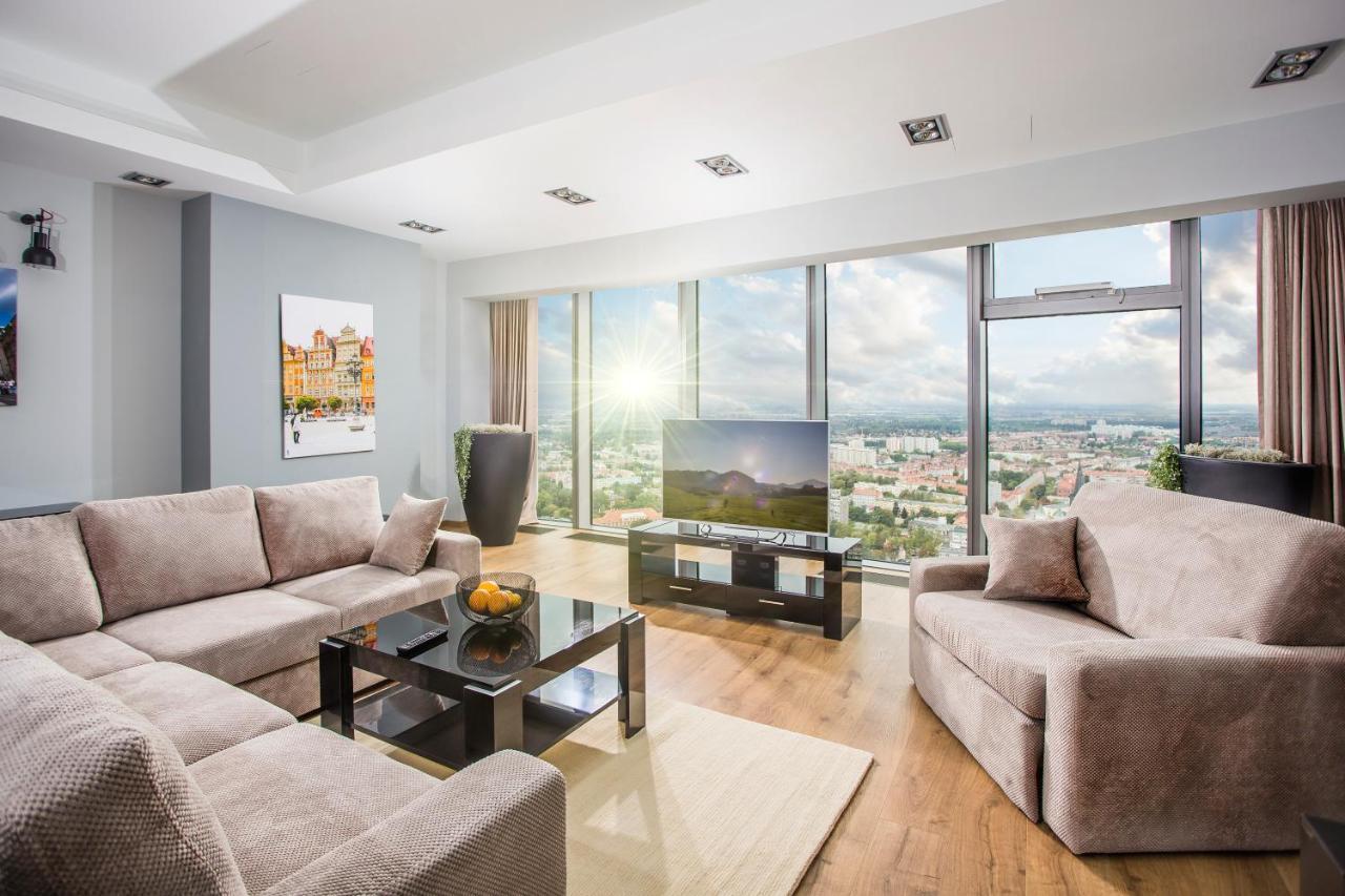 Apartamenty Sky Tower Wrocław Eksteriør bilde