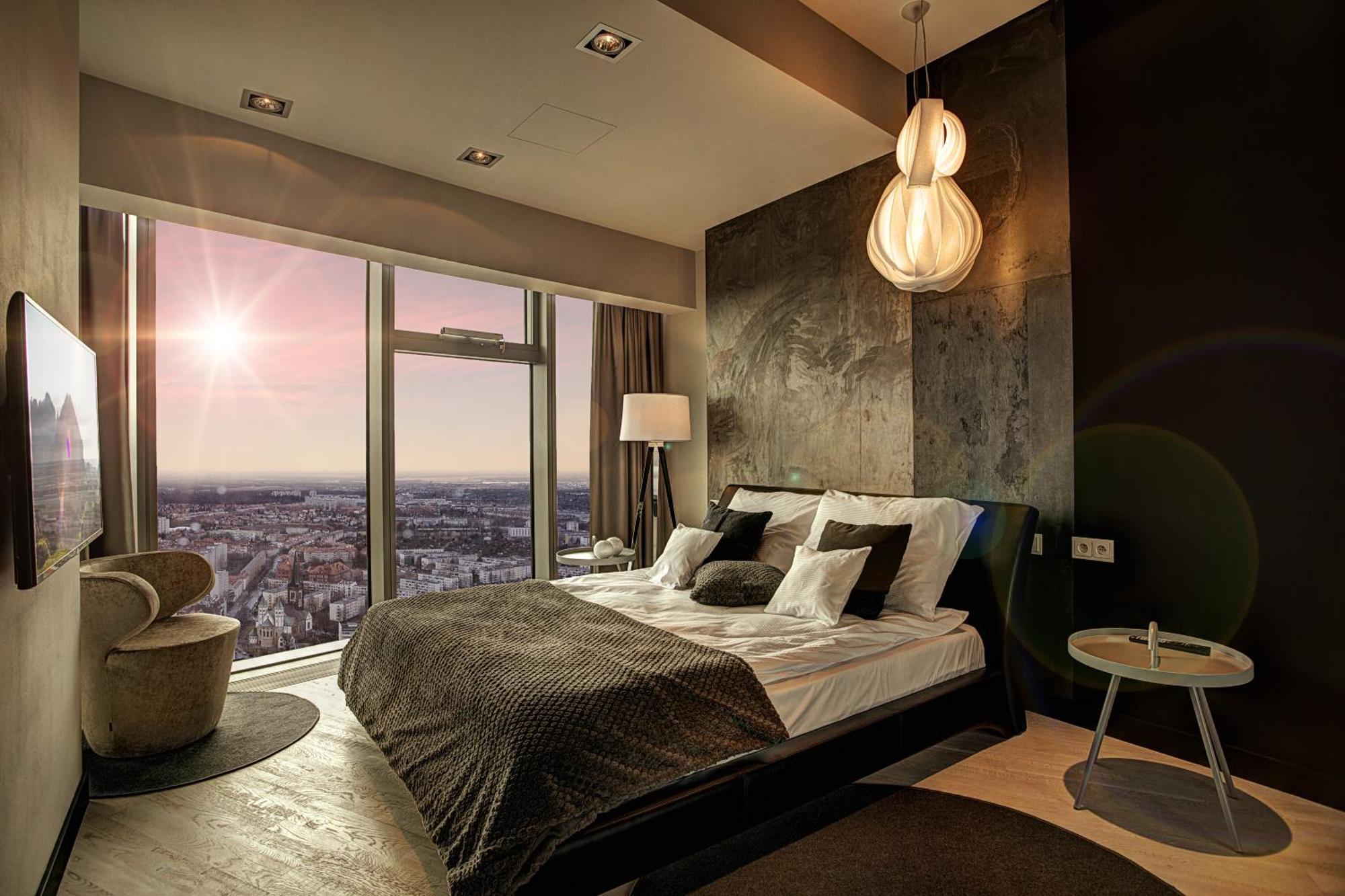 Apartamenty Sky Tower Wrocław Eksteriør bilde